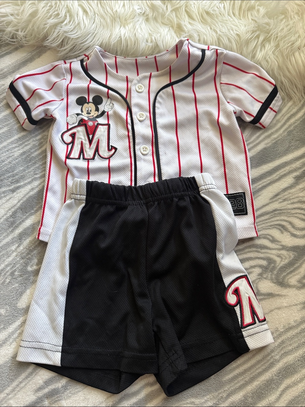 12 months Mickey Mouse jersey shorts set